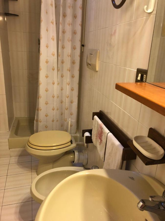 Apartmán Bilocale Mirella Carro Exteriér fotografie