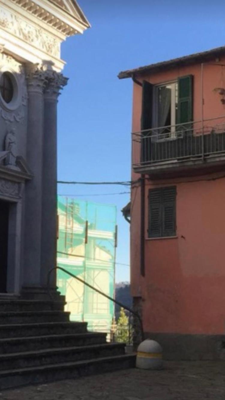 Apartmán Bilocale Mirella Carro Exteriér fotografie